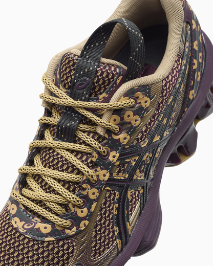 US7 GEL KENETIC SNEAKERS